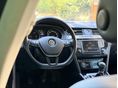 VOLKSWAGEN PASSAT VIII 2017/5 - 9