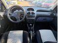 PEUGEOT 206 2004/6 - 10