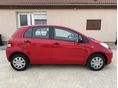 TOYOTA YARIS 2010/6 - 1