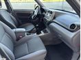 TOYOTA RAV 4 2003 - 9