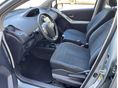 TOYOTA YARIS 2007/12 - 5