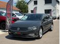 VOLKSWAGEN PASSAT VIII 2.0 TDI SCR Elegance DSG MO.-I. 1. TULAJ. VÉGIG. VEZ. SZERV.KÖNYV
