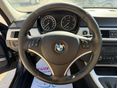 BMW 318 2009/9 - 13