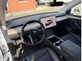 TESLA MODEL Y 2023/6 - 12