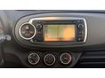 TOYOTA YARIS 2012/4 - 8