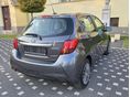 TOYOTA YARIS 2015/12 - 13