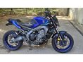 YAMAHA MT-09 