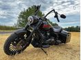 HARLEY-DAVIDSON ROAD KING Custom