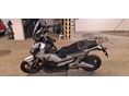 HONDA X-ADV RC95