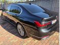 BMW 730 2021/4 - 6