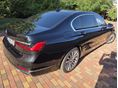 BMW 730 2021/4 - 7