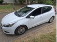 KIA CEE'D 2013/6 - 3
