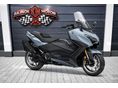YAMAHA TMAX Tech Max! Utolsó darab! +Háttámlával!