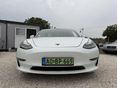 TESLA MODEL 3 Performance AWD (Automata) FEHÉR BELSŐ HANGULATFÉNY--100% on 418-km HATÓTÁV