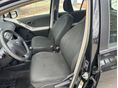 TOYOTA YARIS 2011/3 - 7