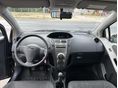 TOYOTA YARIS 2011/3 - 9
