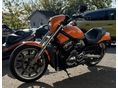 HARLEY-DAVIDSON V-ROD WIDE TIRE 2006/4 - 5