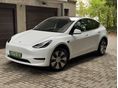 TESLA MODEL Y RWD (Automata) SOH: 95.5% !!! LFP AKKU !!! GYÁRI RÉTEG MINDENHOL !!!