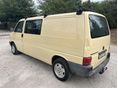 VOLKSWAGEN TRANSPORTER T4 2000/1 - 4