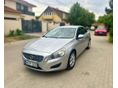 VOLVO S60 2.4 D [D5] Momentum Geartronic