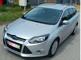 FORD FOCUS 1.6 TDCi Titanium EXCLUSIVE FELSZERELTSÉG!SÁVTARTÓ!CITY STOP!PARK PILOT!ÜLÉS FŰTÉS!VONÓHOROG!NAVIG