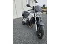 SUZUKI GSR 600 