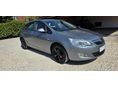 OPEL ASTRA J 2010/8 - 3