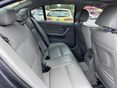 BMW 330 2005/5 - 11