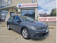 VOLKSWAGEN GOLF VIII Variant 1.5 TSI ACT Life MAGYAR-1 TULAJ-66000KM-VEZETETT SZERVIZ-KAMERA-ÜLÉSFŰTÉS