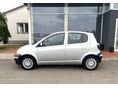 TOYOTA YARIS 2004/4 - 5