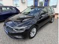 VOLKSWAGEN PASSAT VIII Variant 2.0 TDI SCR Business DSG MO-i.első tulajtól!Bruttó ár! IQ LED Matrix fényszóró!