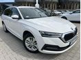 SKODA OCTAVIA Combi 2.0 TDI SCR Ambition 169e Km! Magyarországi! Áfás! KmGarancia! LED NaviApp Ülésfűtés FrontAssist Temp
