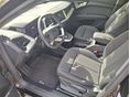 AUDI Q4 2023/3 - 8