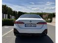 BMW 520 2025/5 - 6