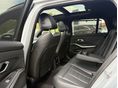 BMW 330 2023/5 - 11