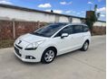 PEUGEOT 5008 1.6 HDi Style