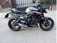 TRIUMPH STREET TRIPLE 2025 - 5