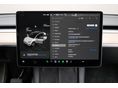 TESLA MODEL Y 2023/7 - 8