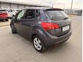 KIA VENGA 2011/12 - 3
