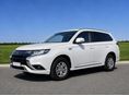 MITSUBISHI OUTLANDER 2.4 PHEV Elegance 4WD CVT 'LED. Keyless Entry&Go. Kamera. CarPlay. Ülés-fűtés'