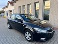 KIA CEE'D 2011/6 - 2
