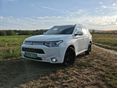 MITSUBISHI OUTLANDER 2.0 PHEV Instyle Navi 4WD CVT Magánszemélytől akku cserélt
