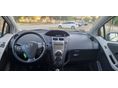 TOYOTA YARIS 2009/11 - 8