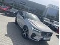 VOLVO XC60 2.0 [B4] MHEV R-Design Geartronic Navi! CarPlay! LED FÉNY! 75e KM! Moi.! 1. tulaj! Márkakereskedés!