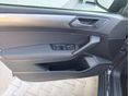 VOLKSWAGEN TOURAN 2019/1 - 9