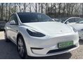 TESLA MODEL Y RWD (Automata) GYÖNGYHÁZFEHÉR. 93000 KM. LFP AKKU. GYÁRI FÉNYEZÉS. AMD RYZEN. KALAPTARTÓ