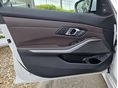 BMW 330 2024/8 - 10