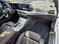 BMW 330 2024/8 - 14