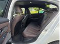 BMW 330 2024/8 - 17