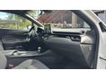 TOYOTA C-HR 2019/7 - 8